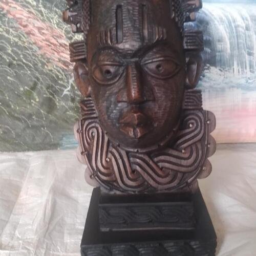 Wooden face mask