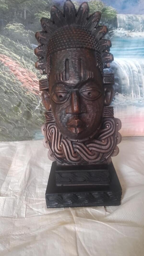 Wooden face mask