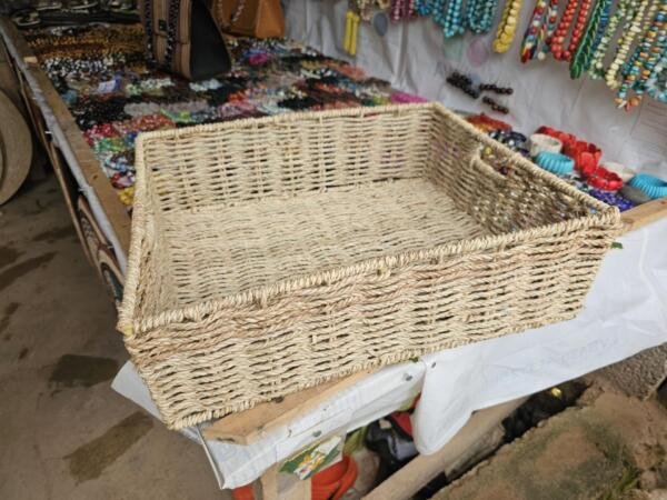 Rafia basket