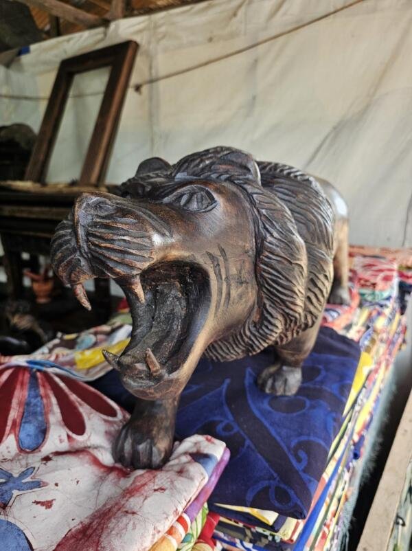1791548857573887946925045821869 Big lion weight 15kg