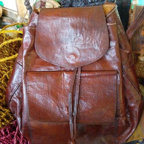 17920571862553381332153323960056 This is school bag